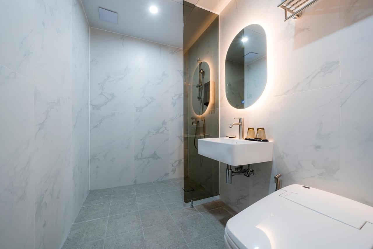 Brown Dot Hotel Pyeonghwa Plaza Мокпо Екстериор снимка
