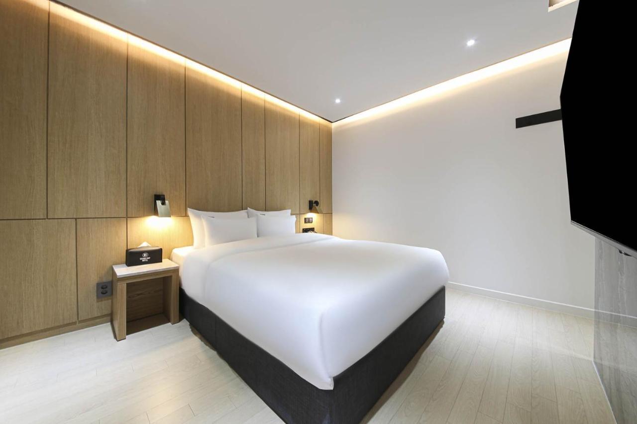 Brown Dot Hotel Pyeonghwa Plaza Мокпо Екстериор снимка